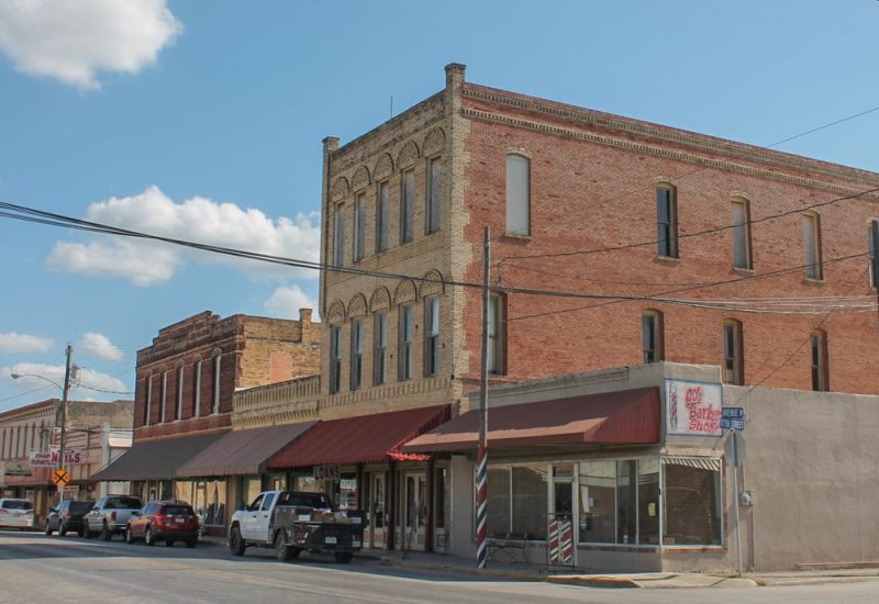 Downtown_Hondo_Wiki_(1_of_1)